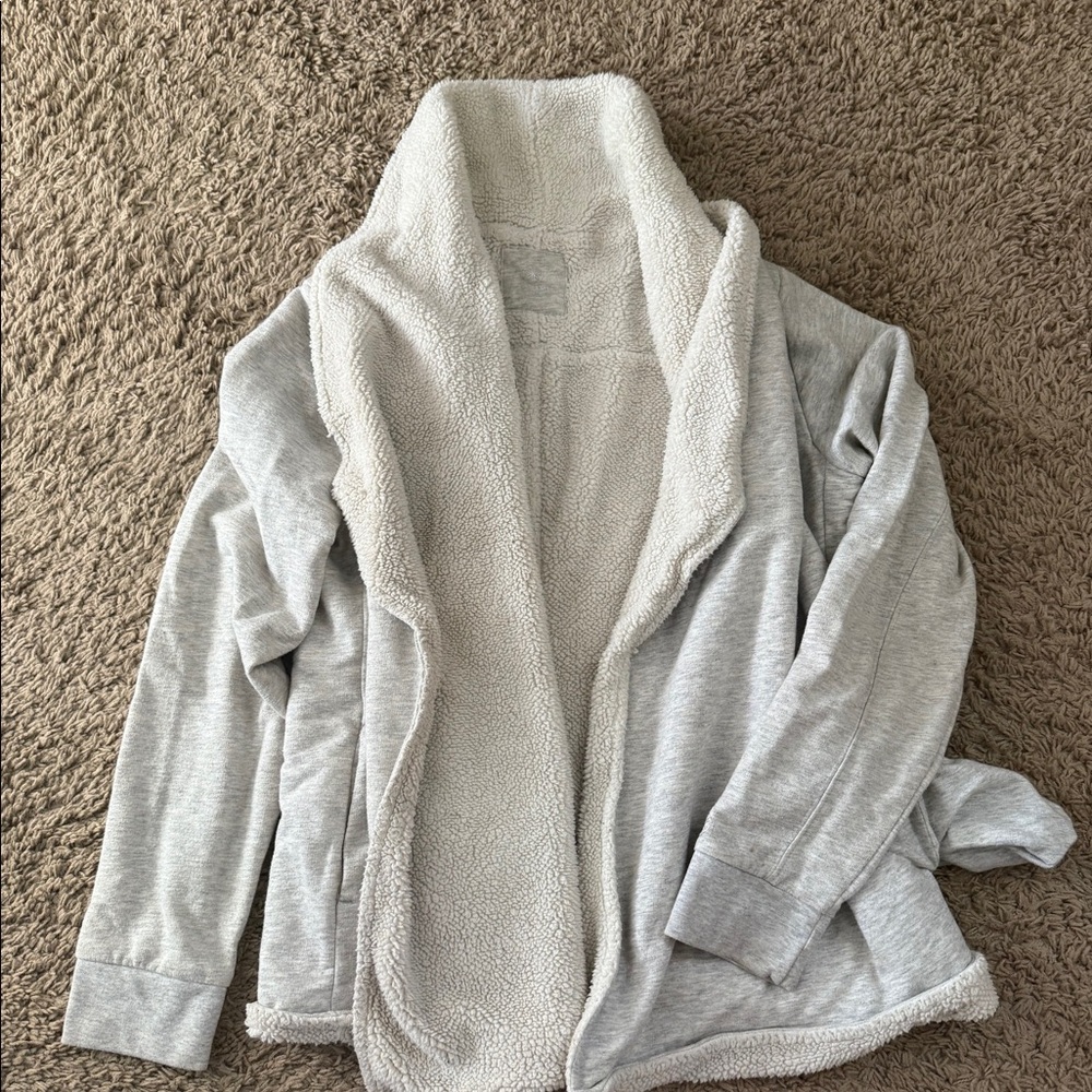 Gaiam sweater